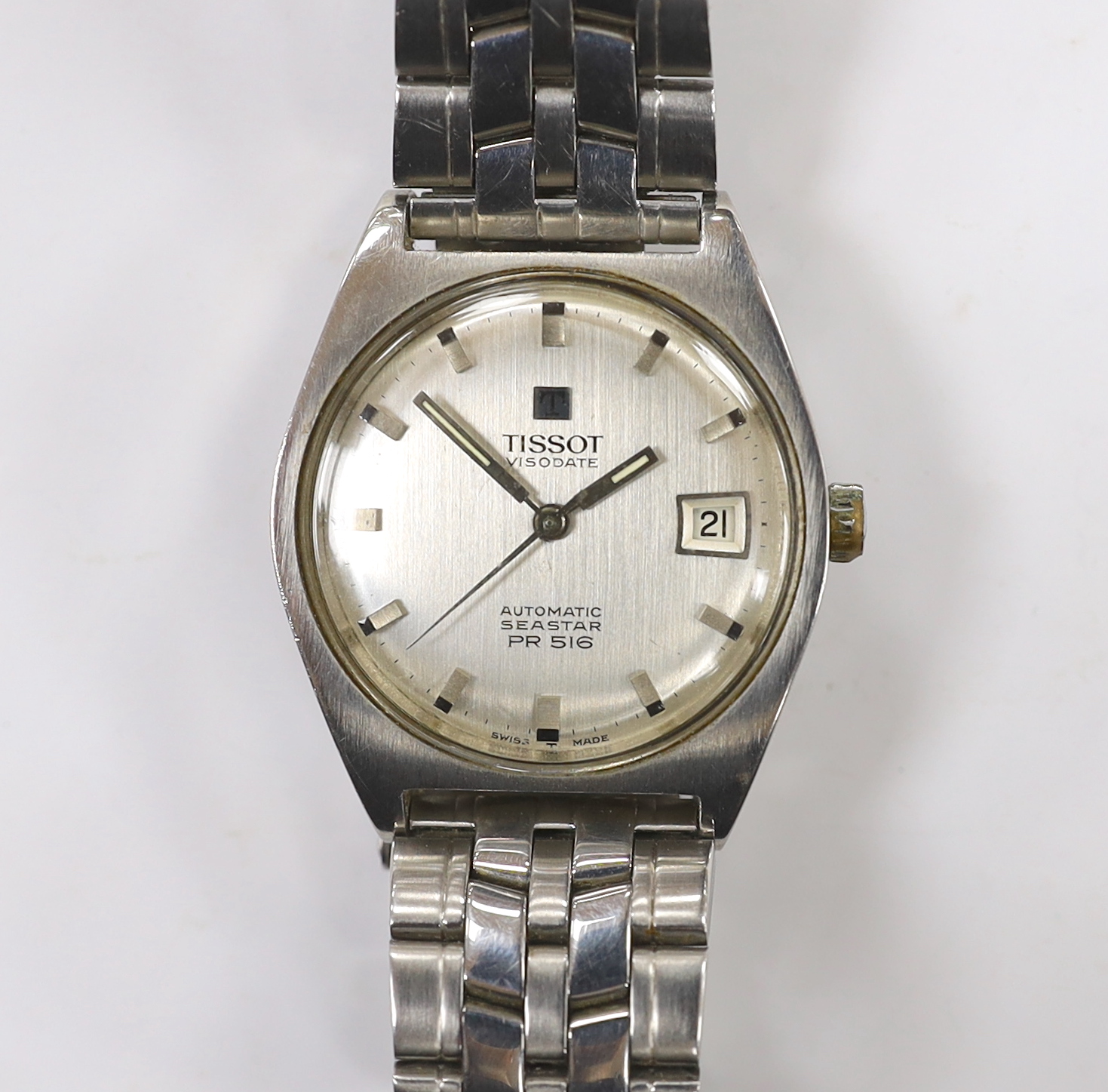 A gentleman's stainless steel Tissot Visodate Seastar automatic wrist watch, on a stainless steel bracelet.